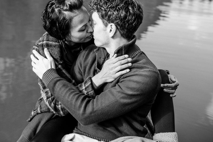 Paarshooting am Berglsteinersee Fotos von Stefanie Reindl Photography | Photographer tyrol for couple shooting